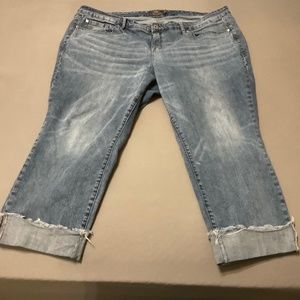 Torrid sz 22 Boyfriend Jeans